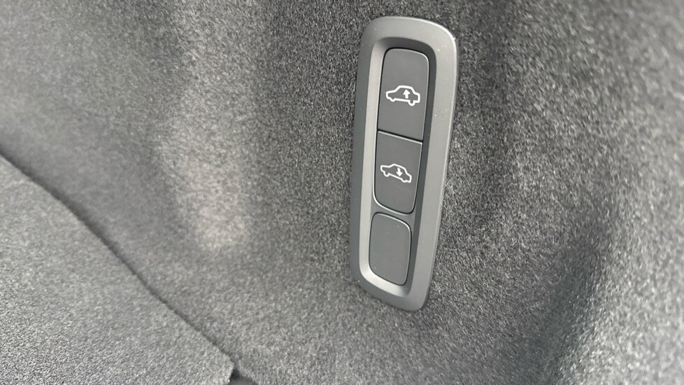 Used Volvo XC60 2026 for sale - 77512611: Photo 29