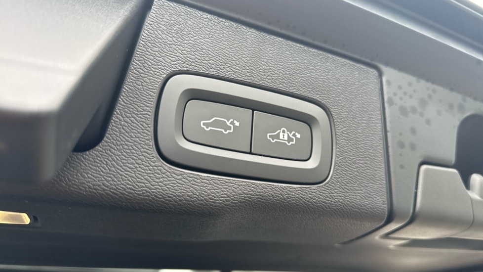 Used Volvo XC60 2026 for sale - 77512611: Photo 31