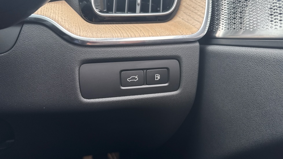 Used Volvo XC60 2026 for sale - 77512611: Photo 34