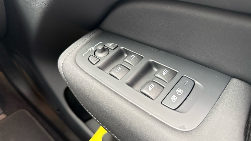 Used Volvo XC60 2026 for sale - 77512611: Photo 35