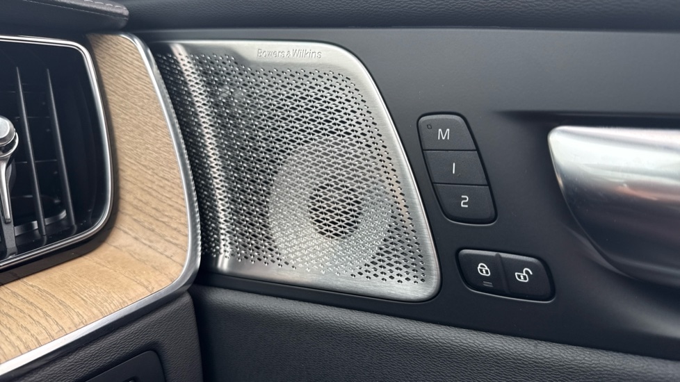 Used Volvo XC60 2026 for sale - 77512611: Photo 36