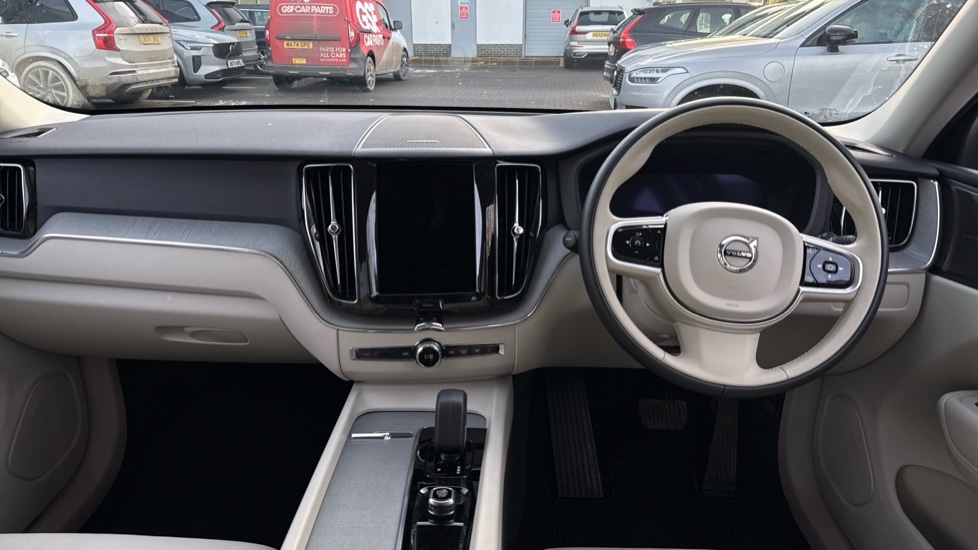 Used Volvo XC60 2025 for sale - 77063385: Photo 5
