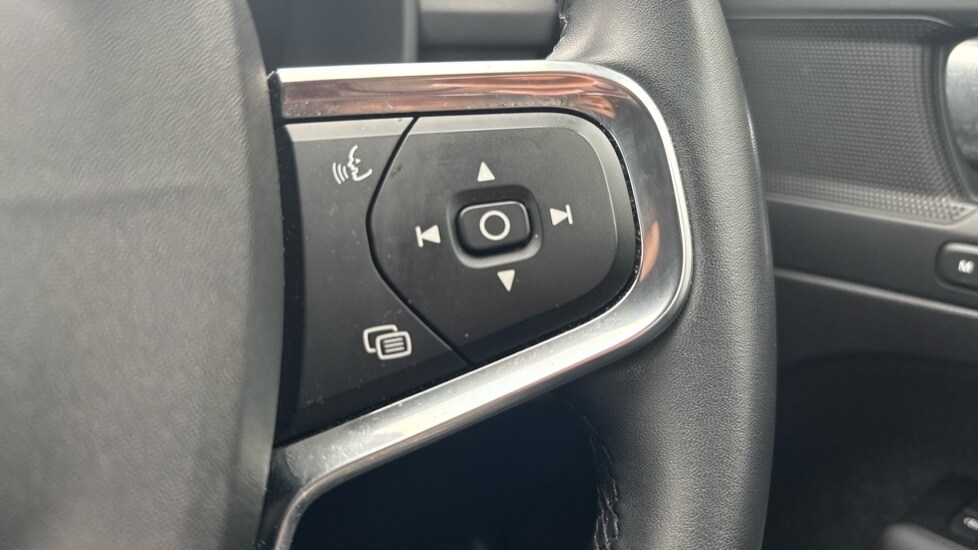 Used Volvo XC40 2021 for sale - 78220824: Photo 27