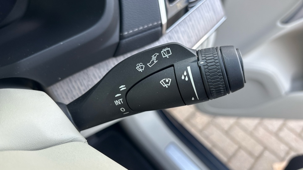 Used Volvo XC90 2022 for sale - 77981171: Photo 40