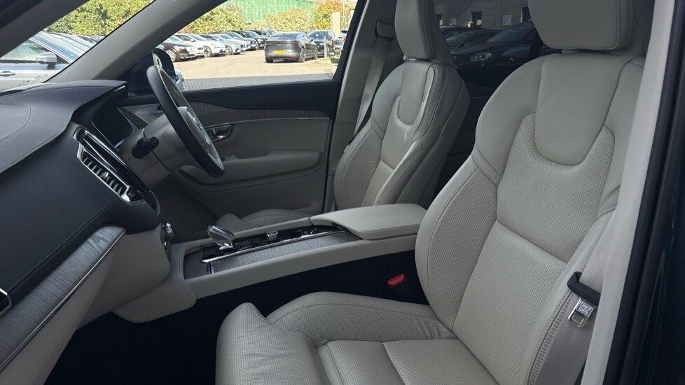 Used Volvo XC90 2022 for sale - 77981171: Photo 57