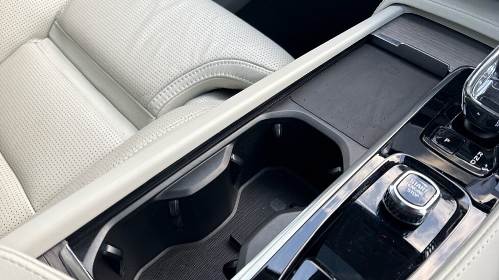 Used Volvo XC90 2022 for sale - 77981171: Photo 70