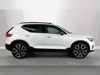 Used Volvo XC40 2025 for sale - 78757250: Photo