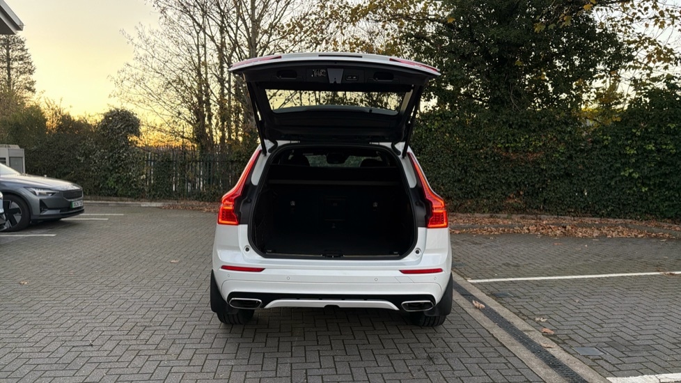 Used Volvo XC60 2019 for sale - 76361888: Photo 13