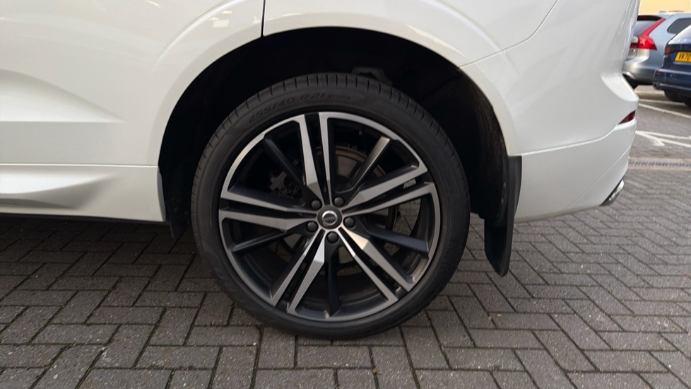 Used Volvo XC60 2019 for sale - 76361888: Photo 17