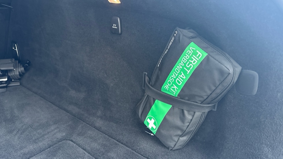 Used Volvo V90 2025 for sale - 77063400: Photo 16