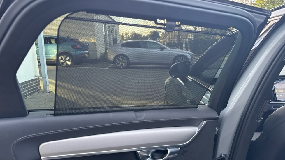 Used Volvo V90 2025 for sale - 77063400: Photo 31