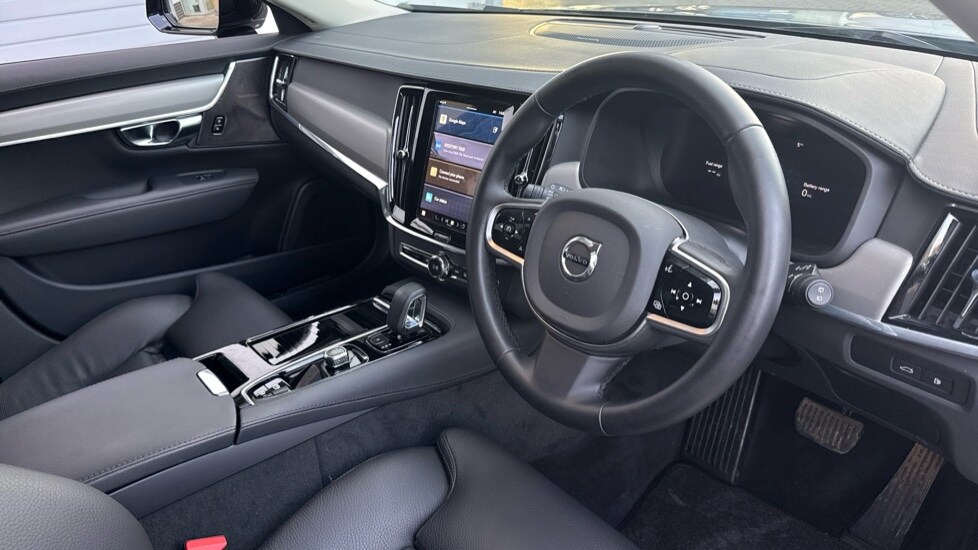 Used Volvo V90 2025 for sale - 77063400: Photo 45