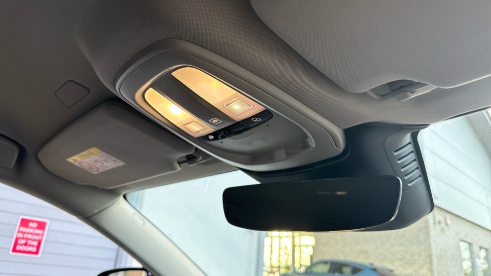 Used Volvo V90 2025 for sale - 77063400: Photo 51