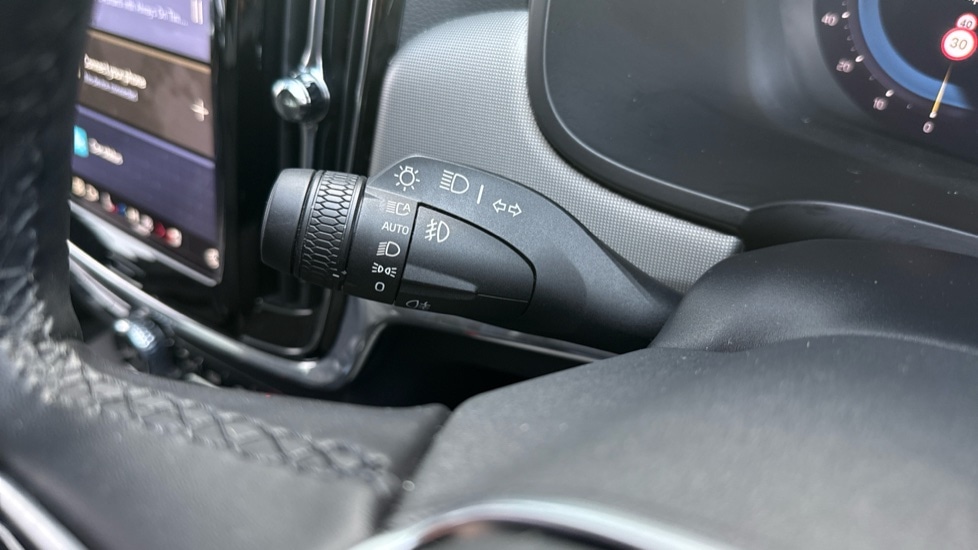 Used Volvo V90 2025 for sale - 77063400: Photo 54