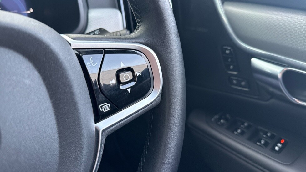 Used Volvo V90 2025 for sale - 77063400: Photo 55