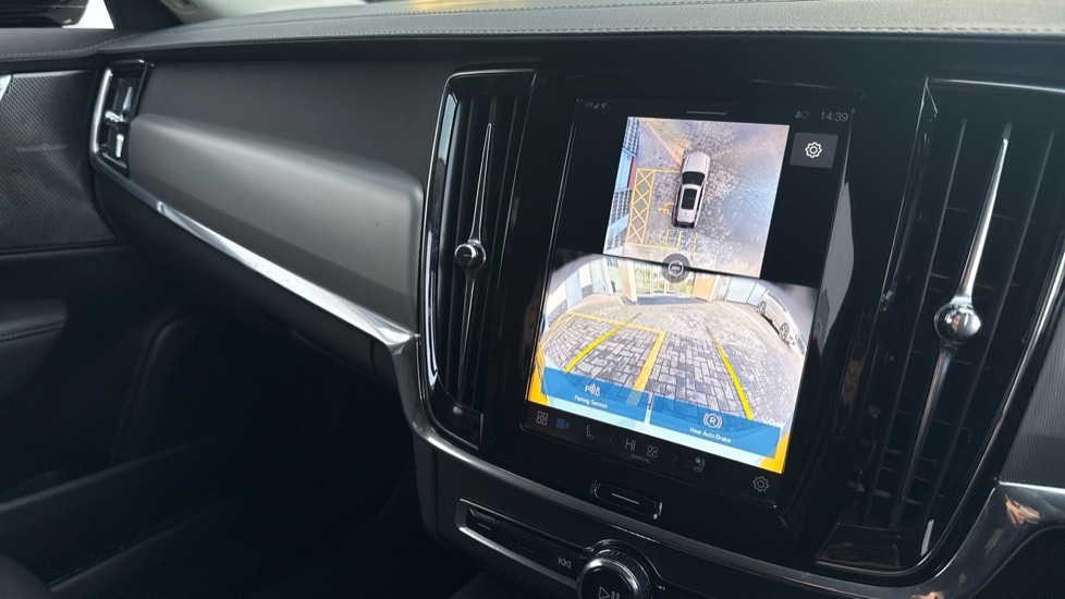 Used Volvo V90 2025 for sale - 77063400: Photo 57