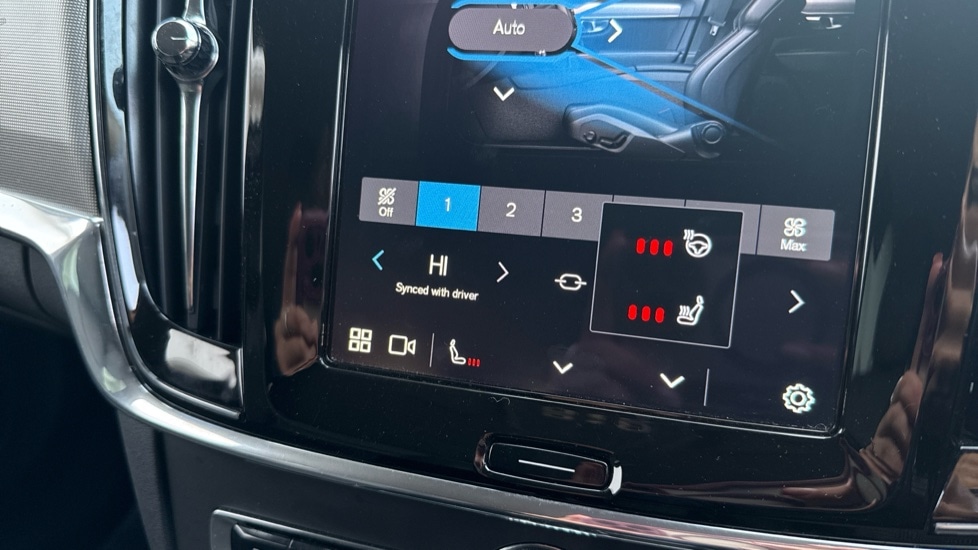 Used Volvo V90 2025 for sale - 77063400: Photo 60