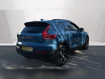 Used Volvo XC40 2023 for sale - 75472727: Photo
