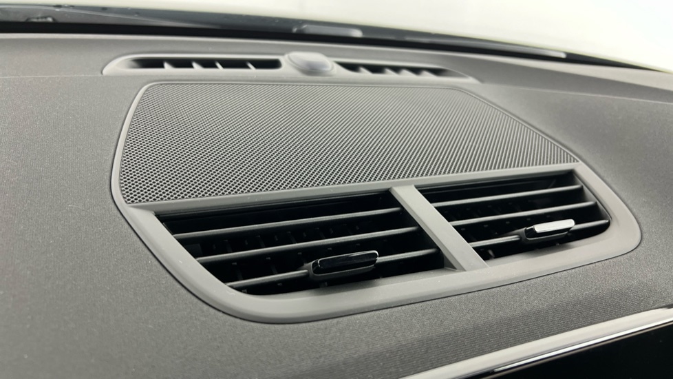 Used Polestar Polestar 2 2025 for sale - 76623490: Photo 24