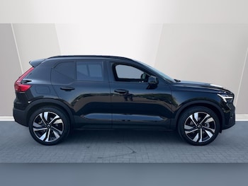 Used Volvo XC40 2024 for sale - 75472751: Photo
