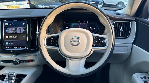 Used Volvo XC60 2022 for sale - 76190985: Photo 10