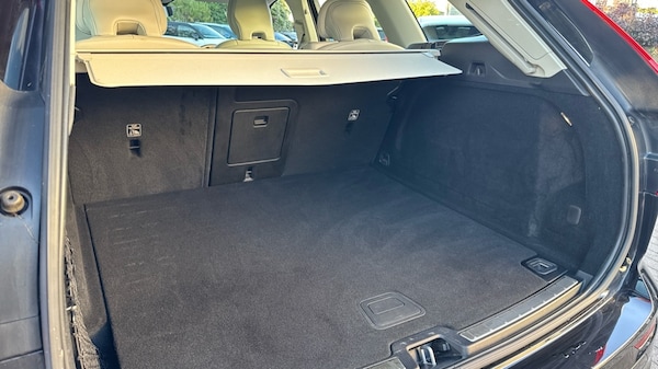 Used Volvo XC60 2022 for sale - 76190985: Photo 18