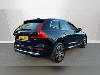 Used Volvo XC60 2022 for sale - 76190985: Photo 2
