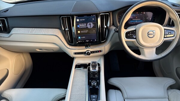 Used Volvo XC60 2022 for sale - 76190985: Photo 5