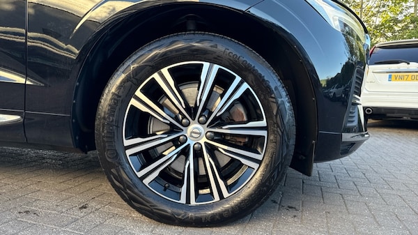 Used Volvo XC60 2022 for sale - 76190985: Photo 9