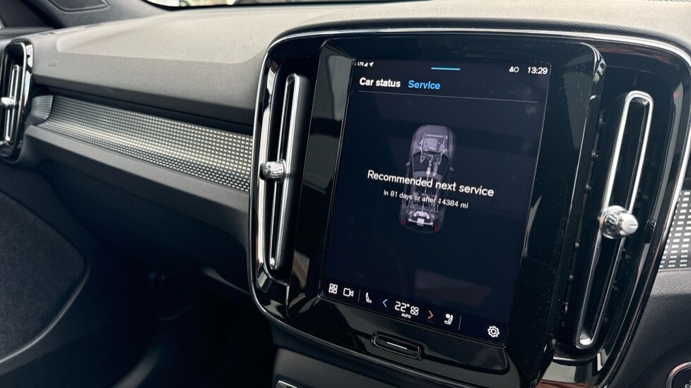 Used Volvo XC40 2024 for sale - 76361984: Photo 14