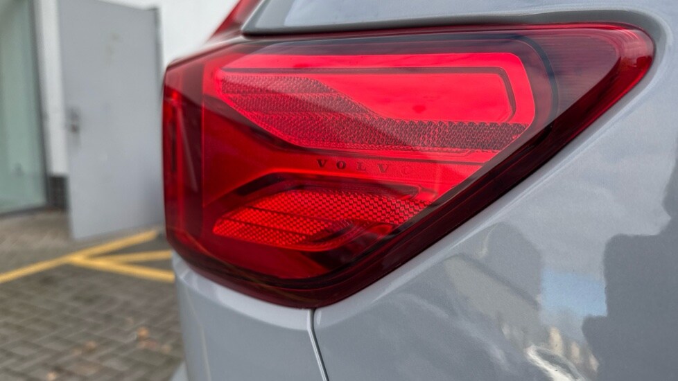 Used Volvo XC40 2024 for sale - 76361984: Photo 18