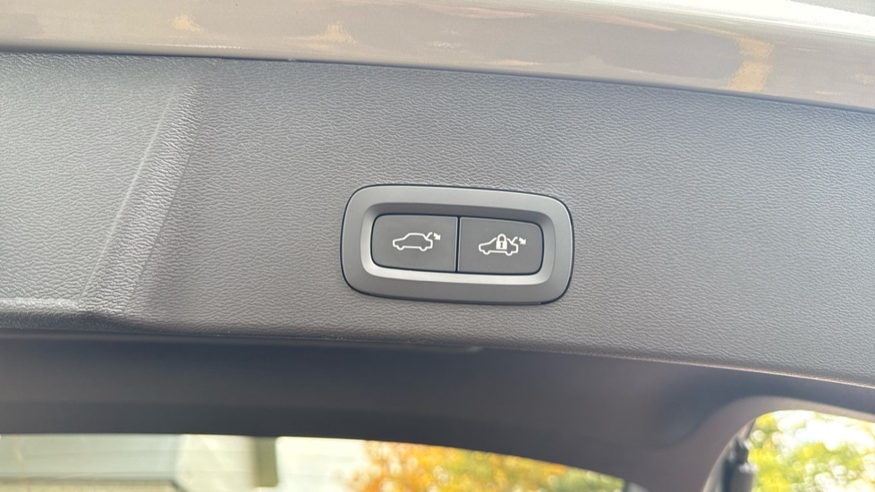 Used Volvo XC40 2024 for sale - 76361984: Photo 22