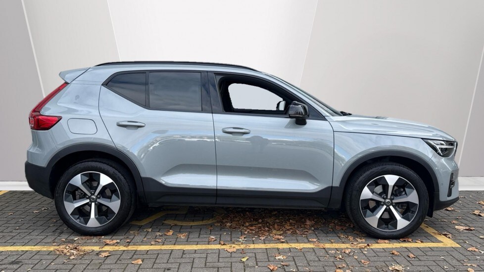 Used Volvo XC40 2024 for sale - 76361984: Photo 3