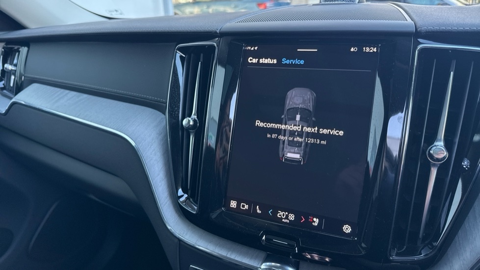 Used Volvo XC60 2025 for sale - 77570005: Photo 14