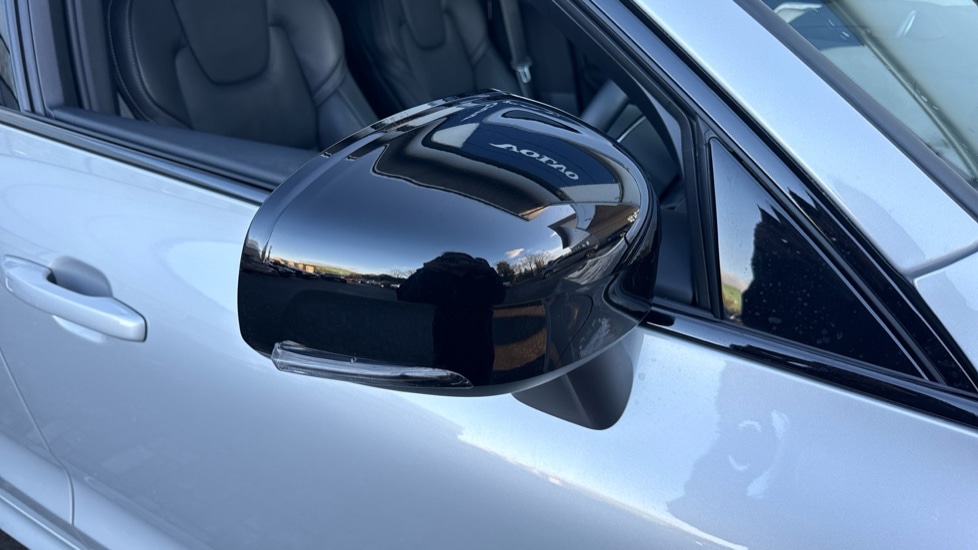 Used Volvo XC60 2025 for sale - 77570005: Photo 28