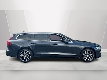 Used Volvo V60 2020 for sale - 78423891: Photo