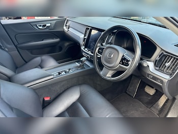 Used Volvo V60 2020 for sale - 78423891: Photo