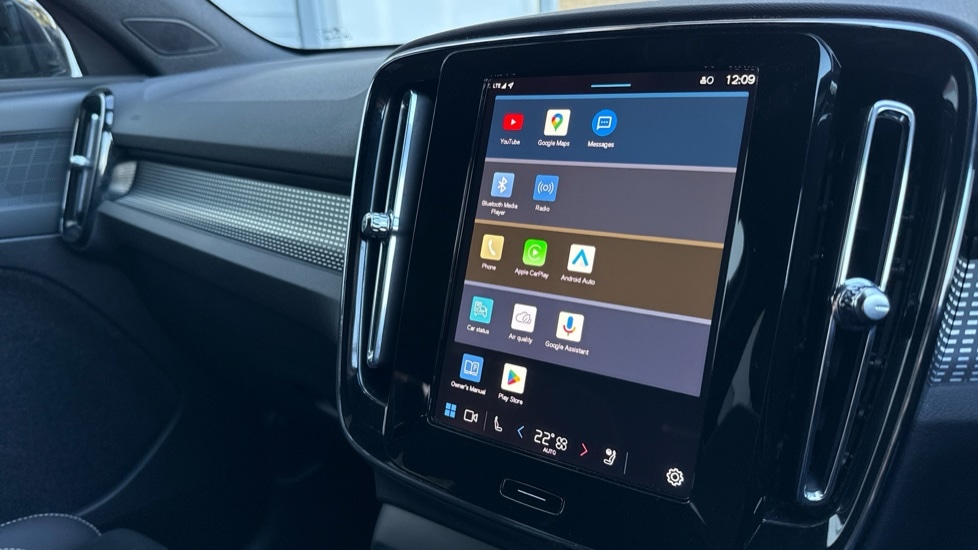 Used Volvo XC40 2025 for sale - 75796836: Photo 12