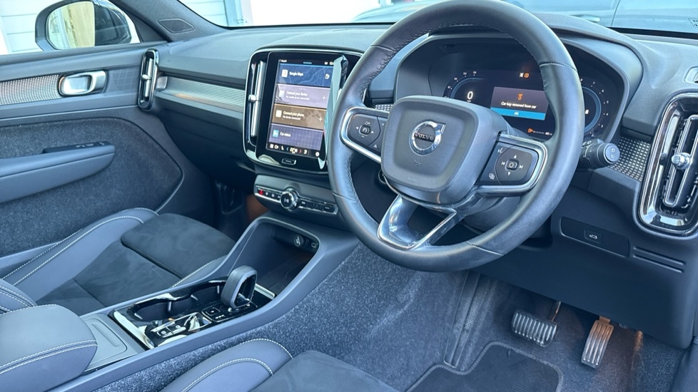 Used Volvo XC40 2025 for sale - 75796836: Photo 48