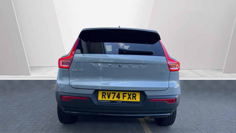 Used Volvo XC40 2025 for sale - 75796836: Photo 7