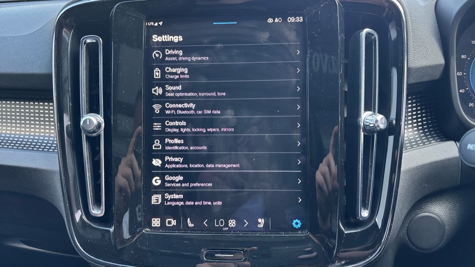 Vehicle 33