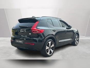 Used Volvo XC40 2023 for sale - 79472484: Photo