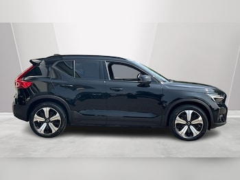 Used Volvo XC40 2023 for sale - 79472484: Photo
