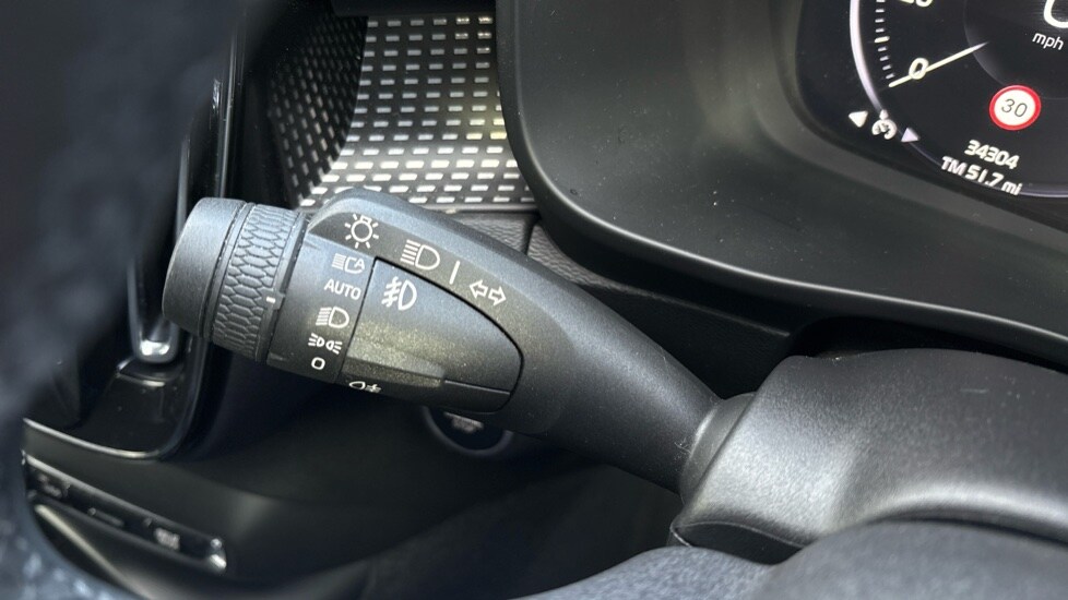 Used Volvo XC40 2021 for sale - 77576345: Photo 21