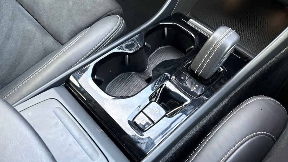 Used Volvo XC40 2021 for sale - 77576345: Photo 24