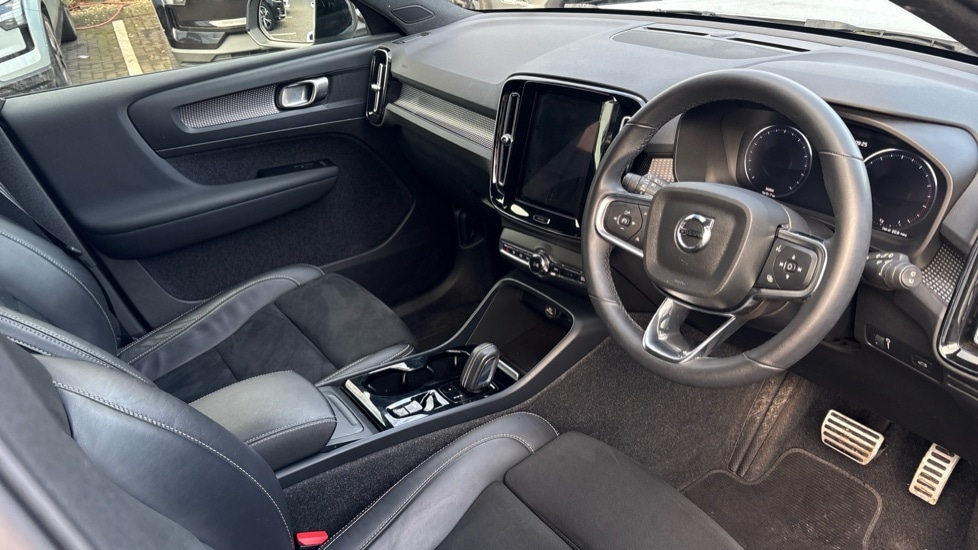 Used Volvo XC40 2021 for sale - 77576345: Photo 4