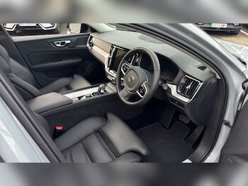 Used Volvo V60 2025 for sale - 77261621: Photo