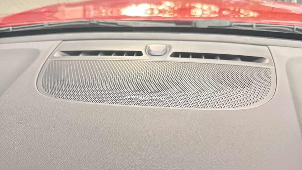 Used Volvo XC40 2025 for sale - 76928071: Photo 24