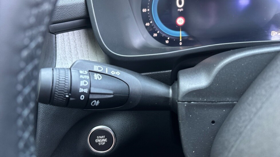 Used Volvo XC40 2024 for sale - 76184021: Photo 18