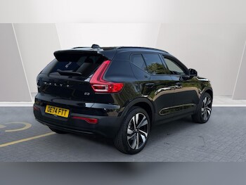 Used Volvo XC40 2024 for sale - 76184021: Photo 2